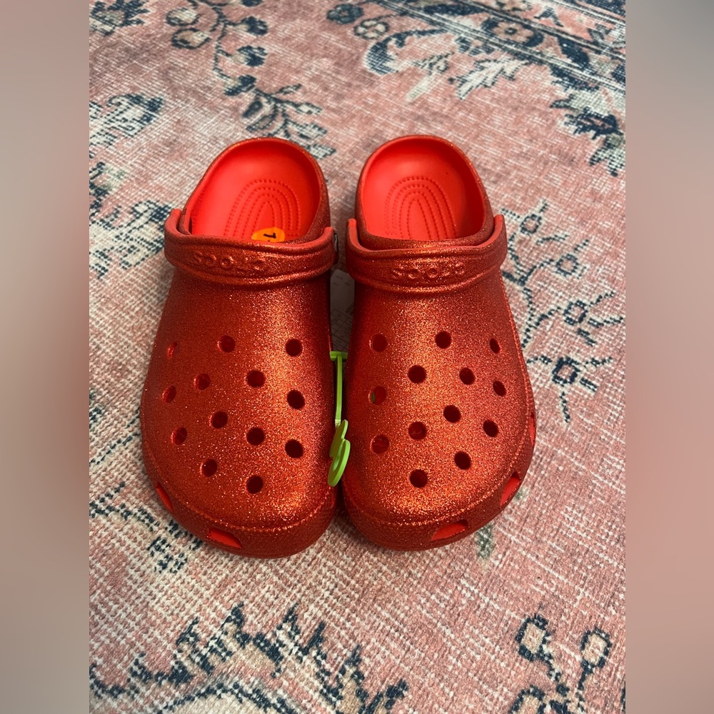 New Men’s Red Glitter Crocs